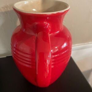 Le Creuset Vibrant Red Pitcher 2 Quqrt